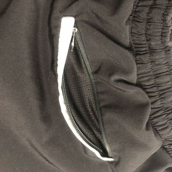 champion running shorts size medium black white stripes back zip pocket - Picture 11 of 11